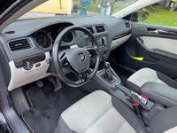 Gebraucht VW Jetta 110 PS (80 kW) 2015 Schwarz Limousine