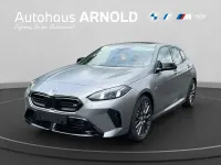 Neu BMW M135 Performance 300 PS (220 kW) 2026 Bmw individual frozen pure gre Kleinwagen