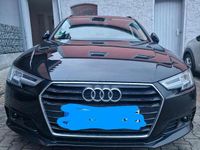 Gebraucht Audi A4 Comfort 150 PS (110 kW) 2018 Schwarz Kombi