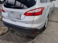 Gebraucht Ford Focus Titanium 125 PS (91 kW) 2014 Silber Kombi