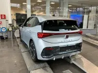 Second-hand Cupra Born 150 kW (204 CP) 2022 Argintiu Hatchback