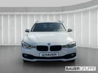 Gebraucht BMW 318 Advantage 136 PS (100 kW) 2018 Weiß Kombi