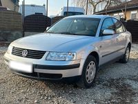 Gebraucht VW Passat 101 PS (74 kW) 1998 Silber Limousine