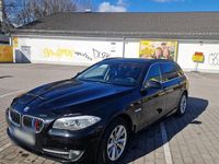 Gebraucht BMW 520 181 PS (133 kW) 2011 Schwarz Kombi