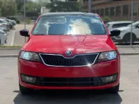 Gebraucht Skoda Rapid Style 90 PS (66 kW) 2015 Rot Kleinwagen