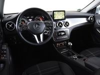 gebraucht Mercedes CLA200 Urban *Navi*Memory*SHZ*AHK*18"AMG*