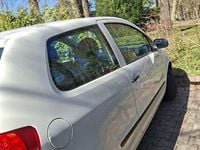 Gebraucht VW Fox 54 PS (39 kW) 2008 Weiß Kleinwagen