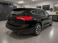 Gebraucht Ford Focus Cool & Connect 120 PS (88 kW) 2021 Schwarz Limousine