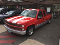 Gebraucht Chevrolet Silverado 300 PS (220 kW) 1996 Rot SUV
