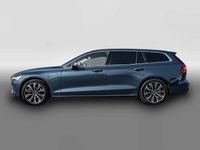 Gebraucht Volvo V60 Plus 253 PS (186 kW) 2022 Blau Kombi