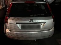 Gebraucht Ford Fiesta 2005 Silber Kleinwagen
