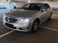 Gebraucht Mercedes E350 Elegance 292 PS (214 kW) 2009 Grau Limousine