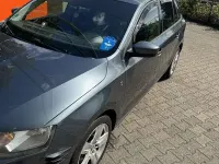 Gebraucht Skoda Rapid Elegance 105 PS (77 kW) 2015 Kleinwagen