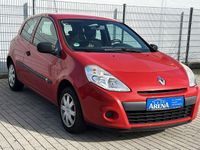 Gebraucht Renault Clio III 75 PS (55 kW) 2012 Rot Limousine