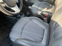 Usado Chevrolet Spark LT 50 CV (36 kW) 2014 Gris Utilitario