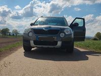 Gebraucht Skoda Yeti Elegance 105 PS (77 kW) 2013 Braun SUV