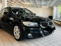 Gebraucht BMW 318 146 PS (107 kW) 2012 Schwarz Kombi