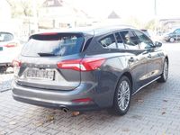 gebraucht Ford Focus Turnier Titanium AHK/LED/SHZ/Keyfree/Klima