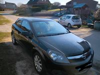 Gebraucht Opel Astra 115 PS (84 kW) 2008 Schwarz Kleinwagen