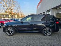 Gebraucht BMW X7 M Sport 265 PS (194 kW) 2020 Carbonschwarz SUV