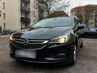 Gebraucht Opel Astra Sport 105 PS (77 kW) 2017 Schwarz Limousine