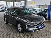 gebraucht Ford Kuga Titanium 8-fach bereift