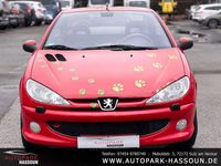 Gebraucht Peugeot 206 CC Platinum 109 PS (80 kW) 2005 Farbe rot aden/deckende lackie Cabrio