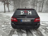 Gebraucht Mercedes E250 204 PS (150 kW) 2011 Schwarz Kombi