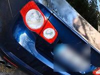 Second-hand VW Jetta 105 CP (77 kW) 2007 Albastru Berlinǎ