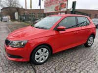 Gebraucht Skoda Fabia Ambition 110 PS (80 kW) 2016 Rot Kleinwagen