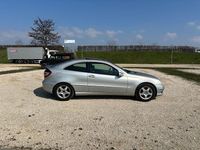 Gebraucht Mercedes C230 192 PS (141 kW) 2002 Silber Coupé