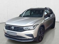 Gebraucht VW Tiguan Move 150 PS (110 kW) 2023 Ivory silver metallic SUV