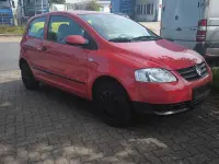 Gebraucht VW Fox 54 PS (39 kW) 2005 Rot Kleinwagen
