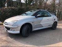 Gebraucht Peugeot 206 CC 109 PS (80 kW) 2005 Silber Cabrio