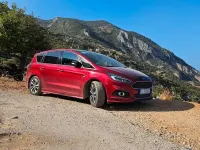 Gebraucht Ford S-MAX ST-Line 241 PS (177 kW) 2019 Rot Van / Kleinbus