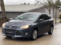 gebraucht Ford Focus Turnier Titanium* NAVI *Automatik* Rückfah