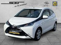 Gebraucht Toyota Aygo 69 PS (50 kW) 2017 Weiss Kleinwagen