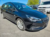 Second-hand Opel Astra Edition 110 CP (80 kW) 2017 Negru Break