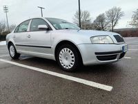 Gebraucht Skoda Superb 116 PS (85 kW) 2005 Silber Limousine