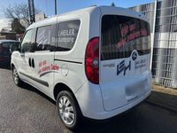 Gebraucht Opel Combo 95 PS (69 kW) 2014 Weiß Van / Kleinbus