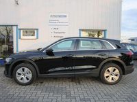 Gebraucht Audi e-tron Basis 230 kW (313 PS) 2022 Schwarz SUV