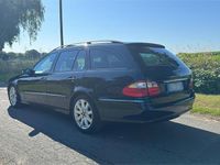 Gebraucht Mercedes E280 Avantgarde 231 PS (169 kW) 2006 Schwarz Kombi
