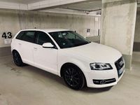 Gebraucht Audi A3 Attraction 105 PS (77 kW) 2012 Weiß Kleinwagen