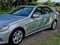 gebraucht Mercedes E300 CDI Avantgarde BlueEFFICIENCY 7G-TRONIC