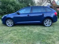Gebraucht Skoda Rapid Joy 90 PS (66 kW) 2016 Blau Kleinwagen