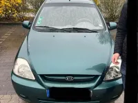 Usata Kia Rio 82 CV (60 kW) 2004 Verde Berlina