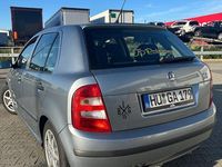 Gebraucht Skoda Fabia Classic 75 PS (55 kW) 2003 Blau Limousine