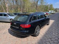 Gebraucht Audi A4 Attraction 150 PS (110 kW) 2013 Schwarz Kombi