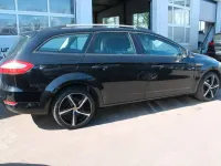 Gebraucht Ford Mondeo Trend 125 PS (91 kW) 2009 Schwarz Kombi