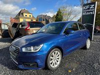 Gebraucht Audi A1 Basis 95 PS (69 kW) 2016 Blau Kleinwagen